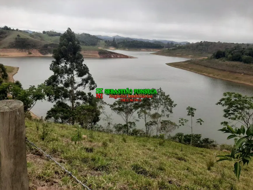 Foto 1 de Terreno / Lote à venda, 15000m2 em Paraibuna - SP