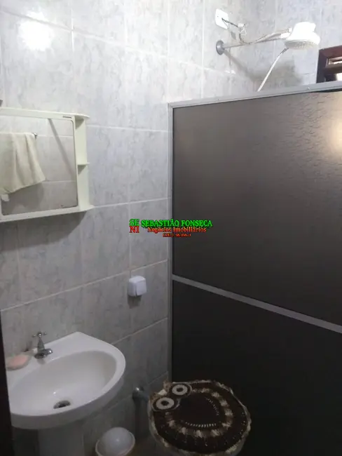 Foto 8 de Casa com 2 quartos à venda, 250m2 em Caraguatatuba - SP