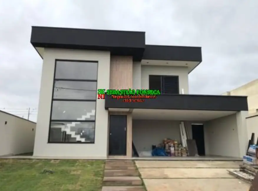 Foto 2 de Casa com 3 quartos à venda, 250m2 em Sao Jose Dos Campos - SP