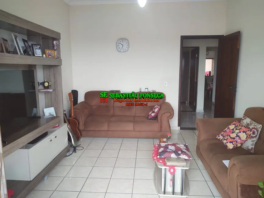 Foto 3 de Sobrado com 3 quartos à venda, 250m2 em Jardim Terras de Santa Helena, Jacarei - SP