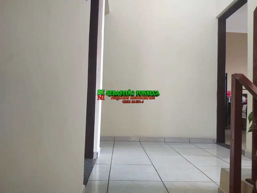 Foto 8 de Sobrado com 3 quartos à venda, 250m2 em Jardim Terras de Santa Helena, Jacarei - SP