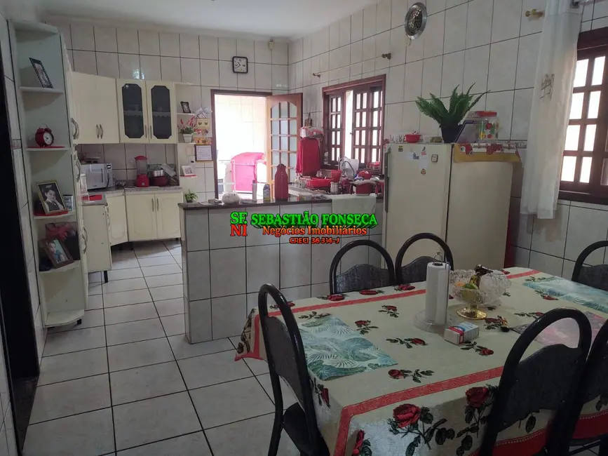 Foto 2 de Sobrado com 3 quartos à venda, 250m2 em Jardim Terras de Santa Helena, Jacarei - SP