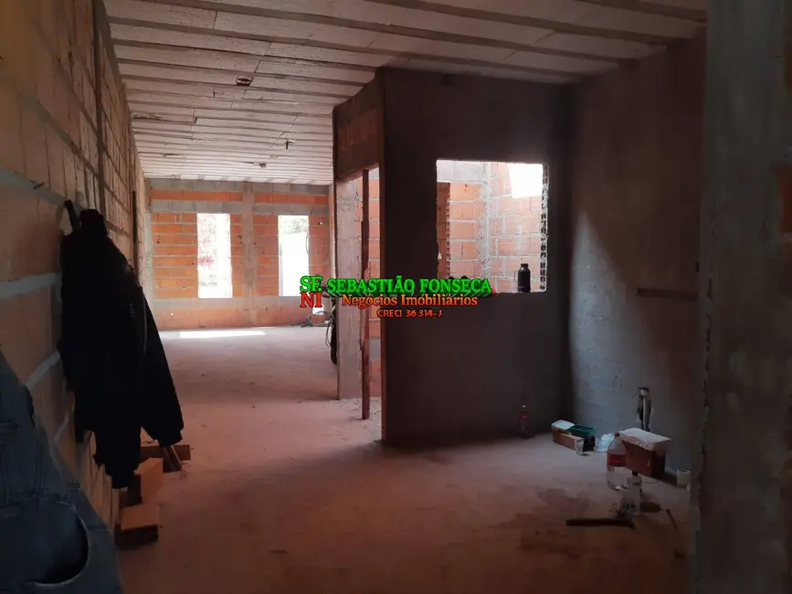 Casa com 3 quartos à venda, 176m2 em Sao Jose Dos Campos - SP - imagem 4 Foto 4 de Casa com 3 quartos à venda, 176m2 em Sao Jose Dos Campos - SP