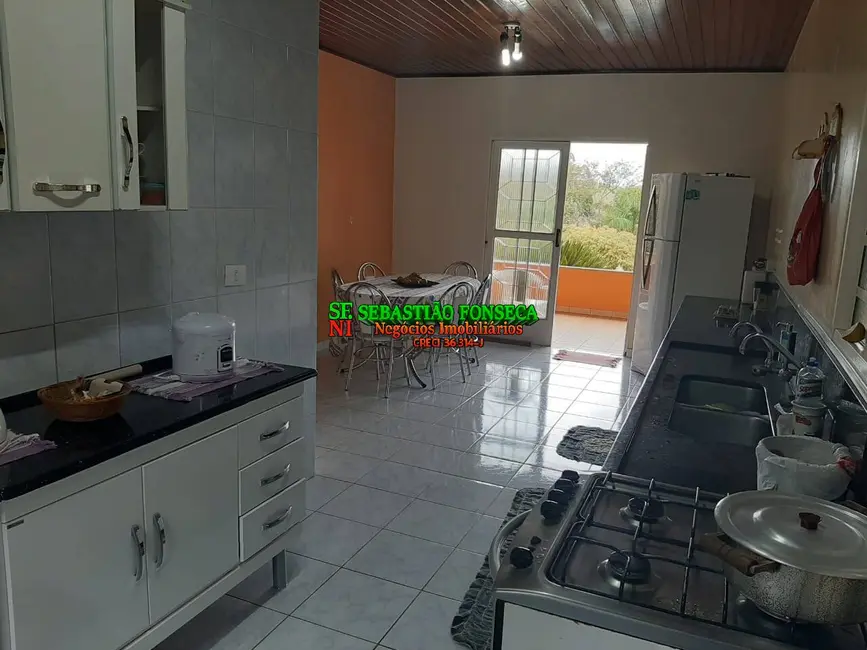Foto 2 de Chácara com 3 quartos à venda, 2300m2 em Paraibuna - SP