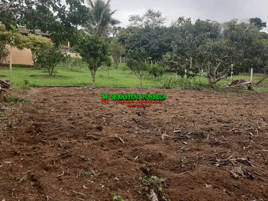 Chácara com 3 quartos à venda, 2300m2 em Paraibuna - SP - imagem 4 Foto 4 de Chácara com 3 quartos à venda, 2300m2 em Paraibuna - SP