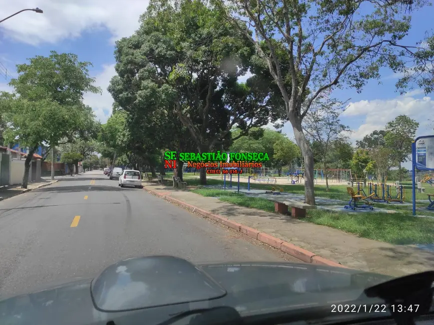 Casa com 3 quartos à venda, 252m2 em Sao Jose Dos Campos - SP - imagem 2 Foto 2 de Casa com 3 quartos à venda, 252m2 em Sao Jose Dos Campos - SP