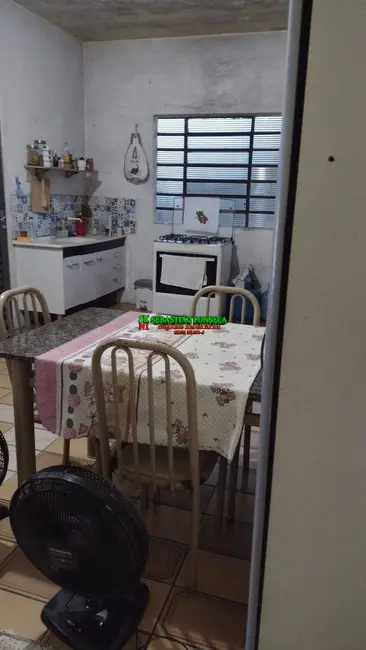 Foto 2 de Casa com 1 quarto à venda, 364m2 em Guararema - SP