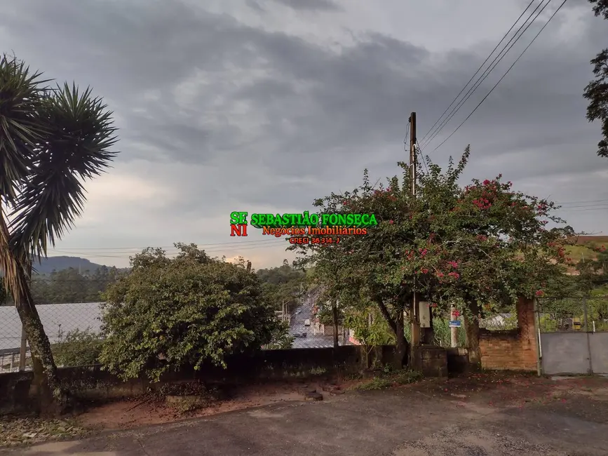 Foto 1 de Casa com 1 quarto à venda, 364m2 em Guararema - SP