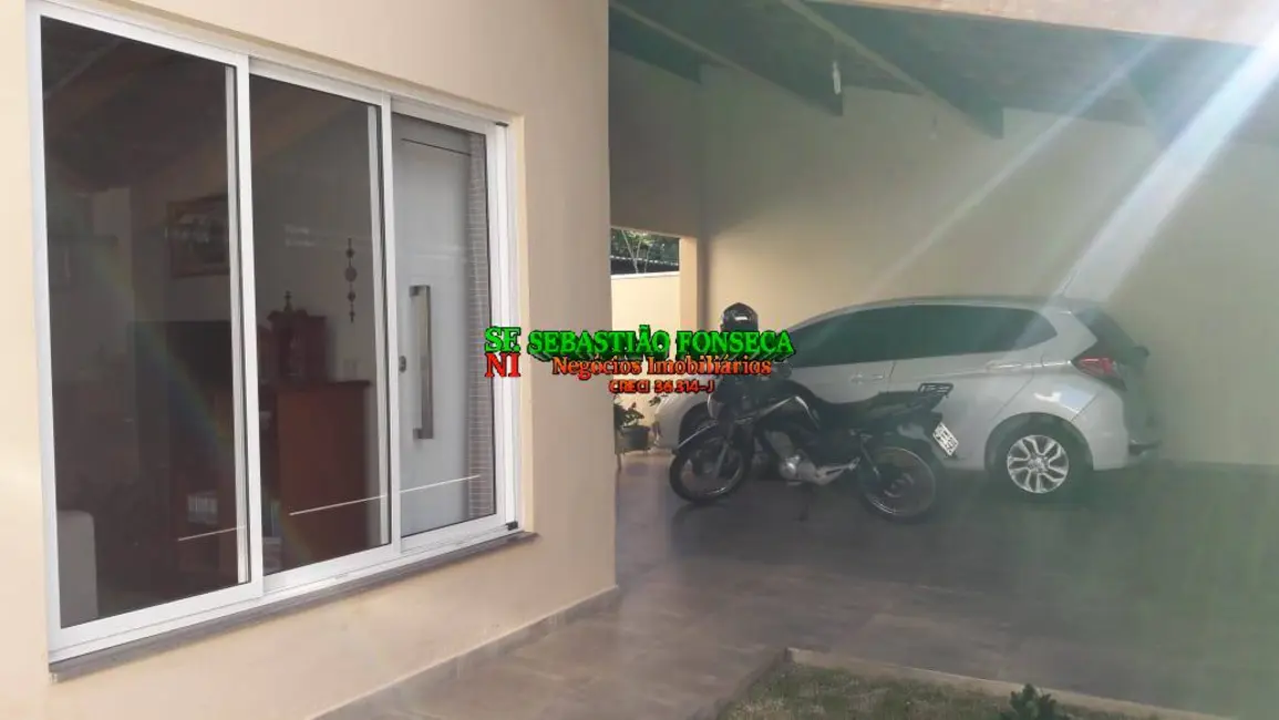 Foto 6 de Casa com 4 quartos à venda, 440m2 em Centro, Jambeiro - SP