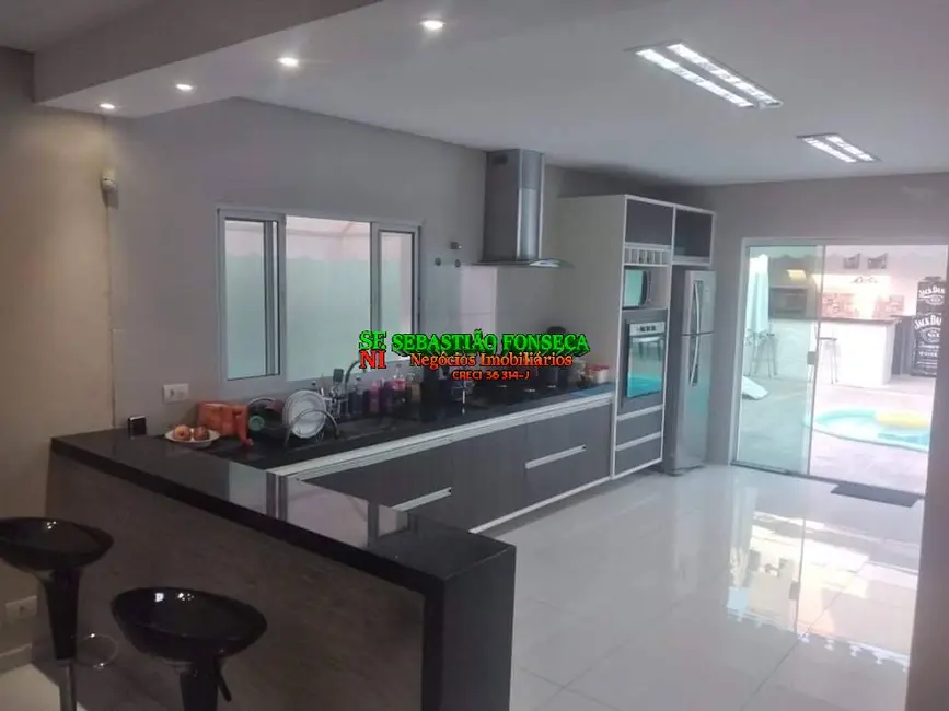 Foto 7 de Casa com 3 quartos à venda, 250m2 em Sao Jose Dos Campos - SP