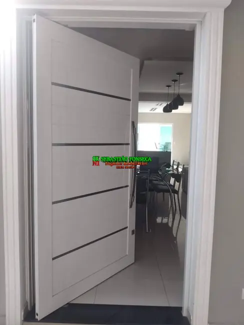 Foto 4 de Casa com 3 quartos à venda, 250m2 em Sao Jose Dos Campos - SP