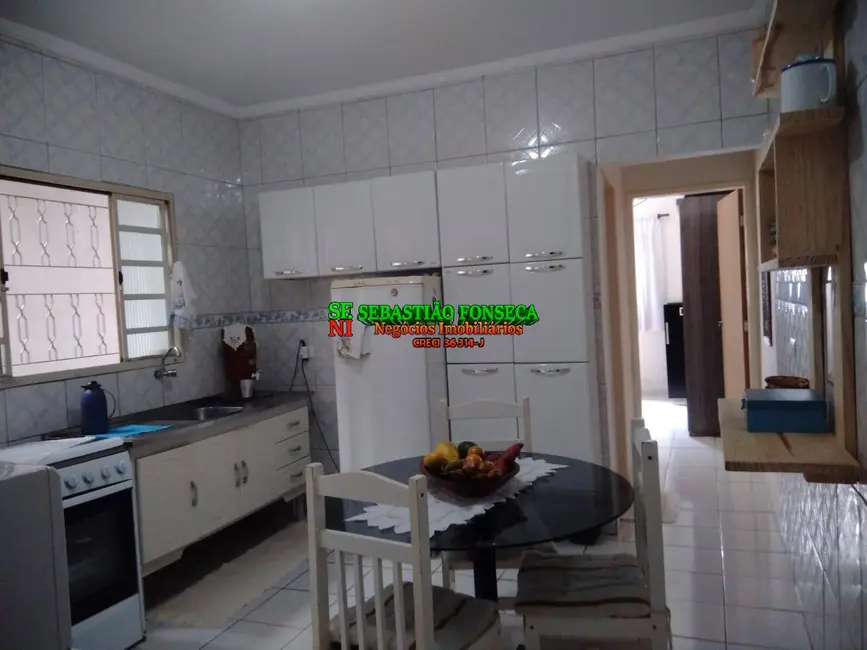 Casa com 2 quartos à venda, 125m2 em Sao Jose Dos Campos - SP - imagem 4 Foto 4 de Casa com 2 quartos à venda, 125m2 em Sao Jose Dos Campos - SP