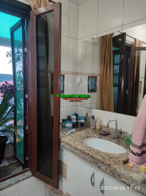 Foto 9 de Sobrado com 3 quartos à venda, 132m2 em Sao Jose Dos Campos - SP