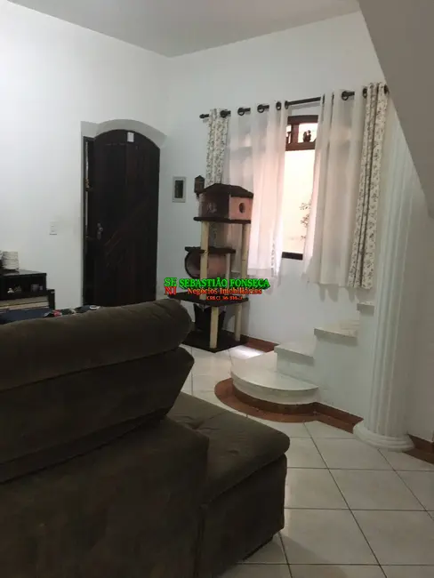 Foto 3 de Sobrado com 3 quartos à venda, 150m2 em Sao Jose Dos Campos - SP