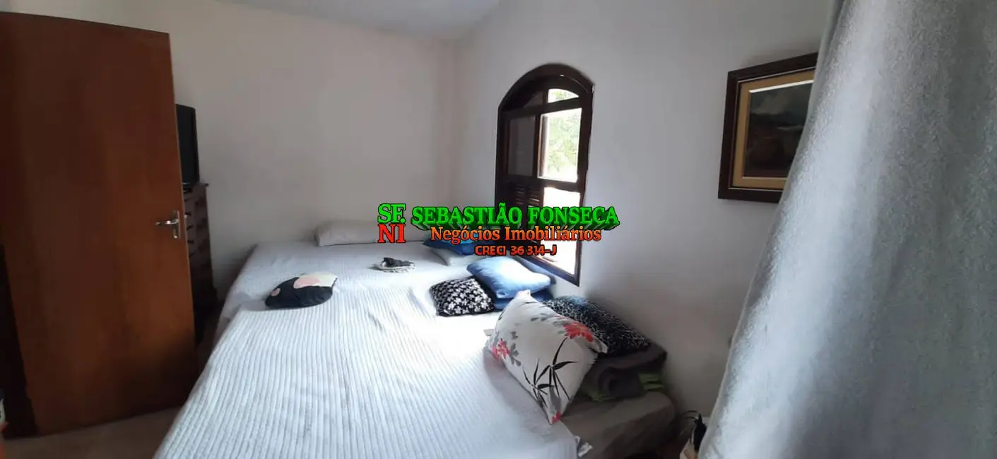 Foto 8 de Casa com 4 quartos à venda e para alugar, 300m2 em Jardim Jaqueira, Caraguatatuba - SP