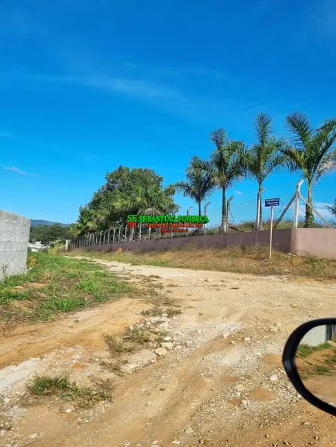 Foto 3 de Chácara à venda, 1000m2 em Cacapava - SP