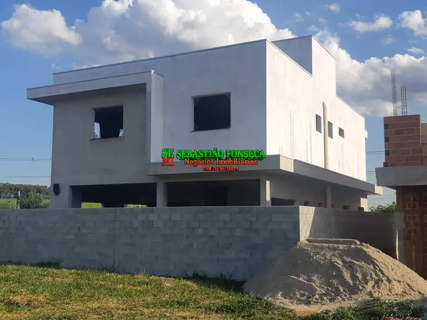 Casa com 4 quartos à venda, 252m2 em Sao Jose Dos Campos - SP - imagem 4 Foto 4 de Casa com 4 quartos à venda, 252m2 em Sao Jose Dos Campos - SP