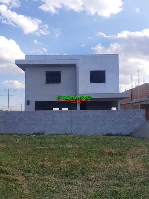 Casa com 4 quartos à venda, 252m2 em Sao Jose Dos Campos - SP - imagem 5 Foto 5 de Casa com 4 quartos à venda, 252m2 em Sao Jose Dos Campos - SP