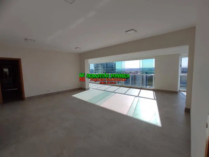 Foto 1 de Apartamento à venda, 183m2 em Sao Jose Dos Campos - SP