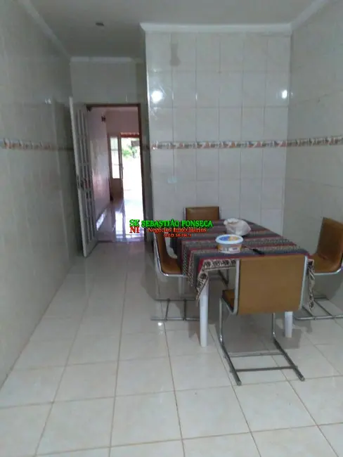 Chácara com 3 quartos para alugar, 1000m2 em Sao Jose Dos Campos - SP - imagem 7 Foto 7 de Chácara com 3 quartos para alugar, 1000m2 em Sao Jose Dos Campos - SP
