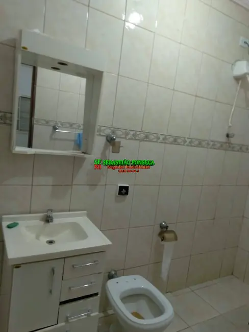 Chácara com 3 quartos para alugar, 1000m2 em Sao Jose Dos Campos - SP - imagem 5 Foto 5 de Chácara com 3 quartos para alugar, 1000m2 em Sao Jose Dos Campos - SP