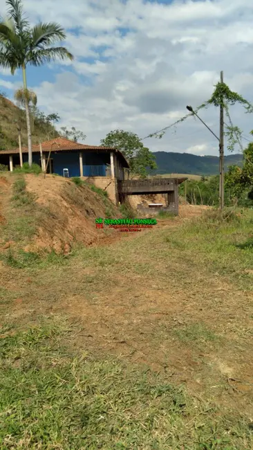 Foto 2 de Chácara com 3 quartos para alugar, 1000m2 em Sao Jose Dos Campos - SP