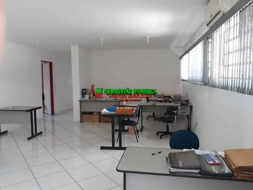 Terreno / Lote à venda, 1290m2 em Centro, Lorena - SP - imagem 3 Foto 3 de Terreno / Lote à venda, 1290m2 em Centro, Lorena - SP