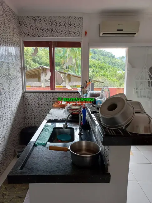Pousada à venda e para alugar, 1100m2 em Centro, Ubatuba - SP - imagem 5 Foto 5 de Pousada à venda e para alugar, 1100m2 em Centro, Ubatuba - SP