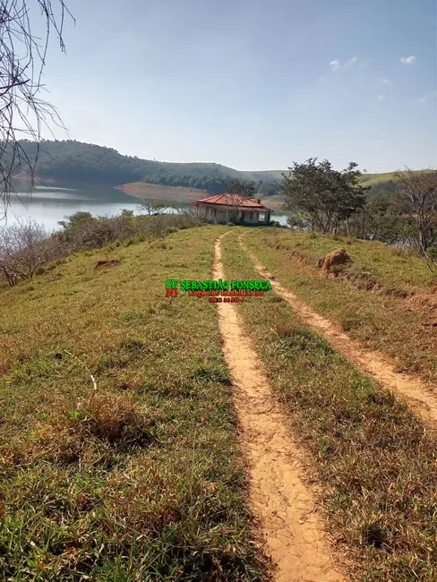 Foto 4 de Fazenda / Haras à venda, 47m2 em Centro, Santa Branca - SP