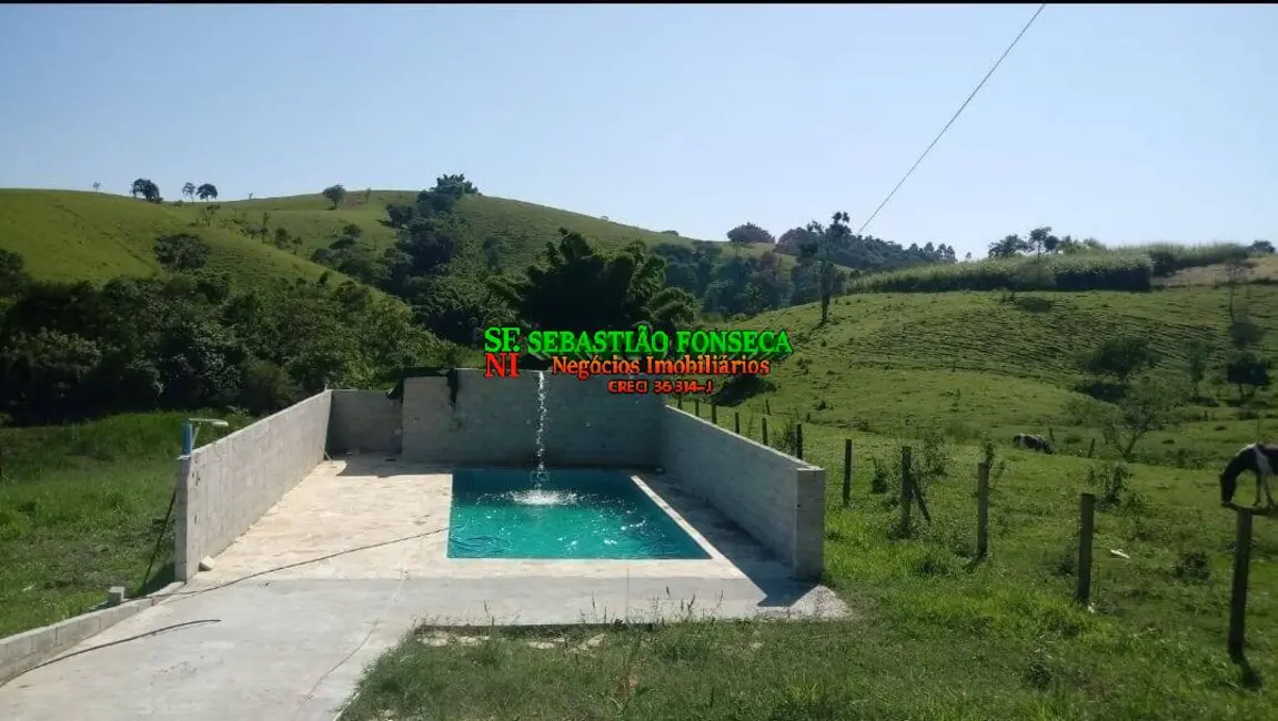 Foto 1 de Chácara com 5 quartos à venda, 5250m2 em Centro, Paraibuna - SP