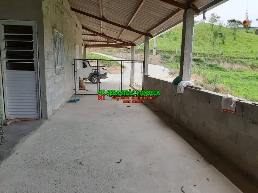 Chácara com 5 quartos à venda, 5250m2 em Centro, Paraibuna - SP - imagem 3 Foto 3 de Chácara com 5 quartos à venda, 5250m2 em Centro, Paraibuna - SP