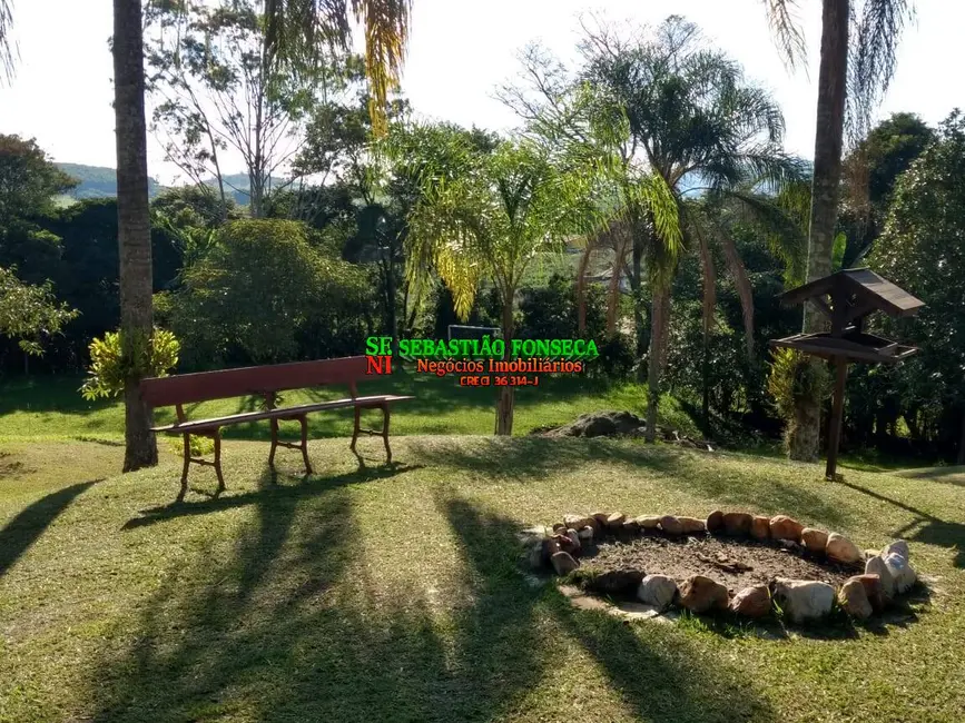 Chácara com 3 quartos à venda, 5000m2 em Centro, Cacapava - SP - imagem 4 Foto 4 de Chácara com 3 quartos à venda, 5000m2 em Centro, Cacapava - SP