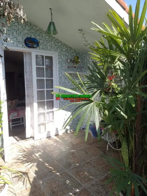 Foto 1 de Casa com 2 quartos à venda em Jardim Casa Branca, Caraguatatuba - SP