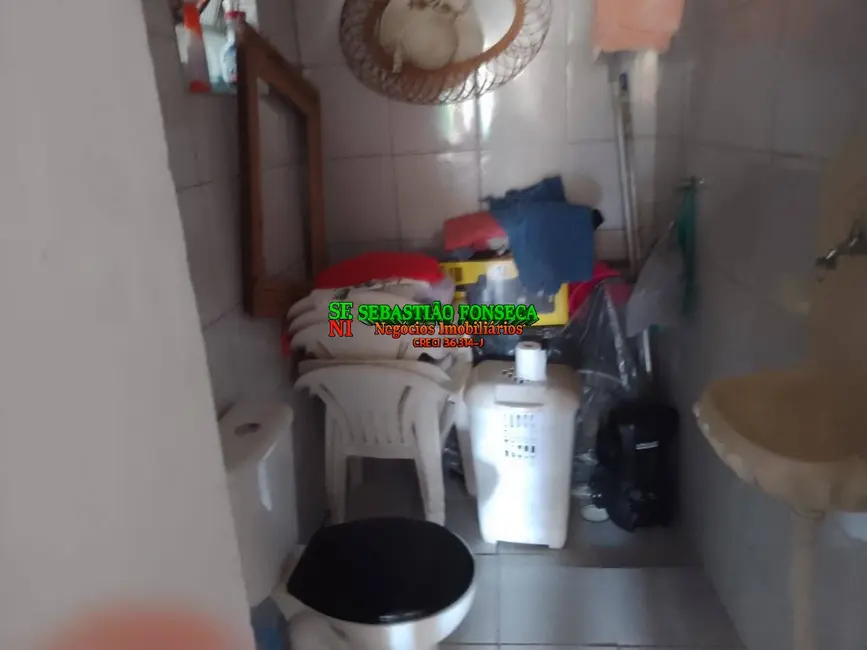 Foto 8 de Casa com 2 quartos à venda em Jardim Casa Branca, Caraguatatuba - SP