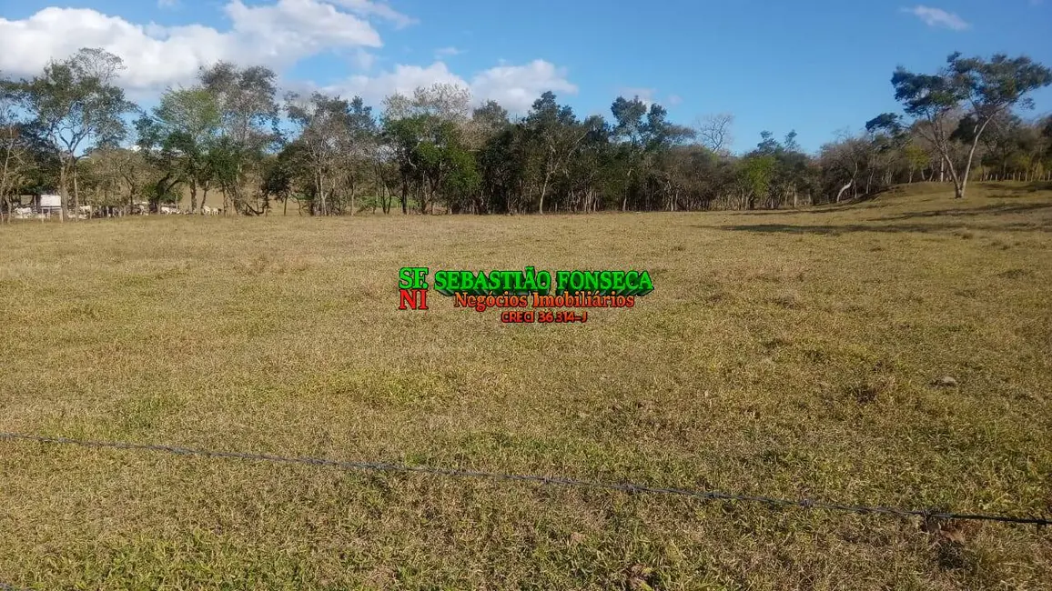 Foto 2 de Terreno / Lote à venda, 31000m2 em Centro, Cacapava - SP