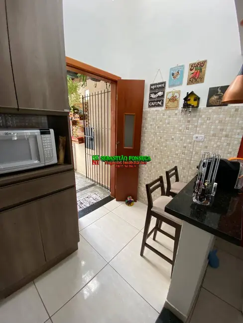 Sobrado com 3 quartos à venda, 135m2 em Sao Jose Dos Campos - SP - imagem 4 Foto 4 de Sobrado com 3 quartos à venda, 135m2 em Sao Jose Dos Campos - SP