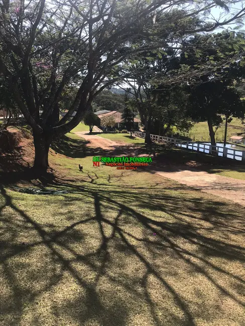 Sítio / Rancho com 2 quartos à venda, 11m2 em Centro, Paraisopolis - MG - imagem 2 Foto 2 de Sítio / Rancho com 2 quartos à venda, 11m2 em Centro, Paraisopolis - MG