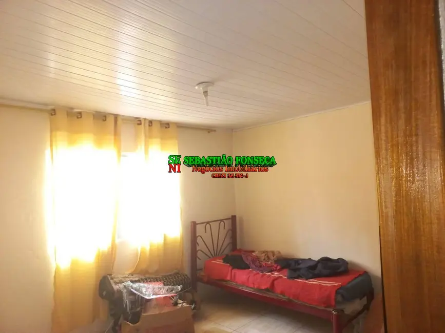 Foto 3 de Casa com 2 quartos à venda, 395m2 em Centro, Virginia - MG