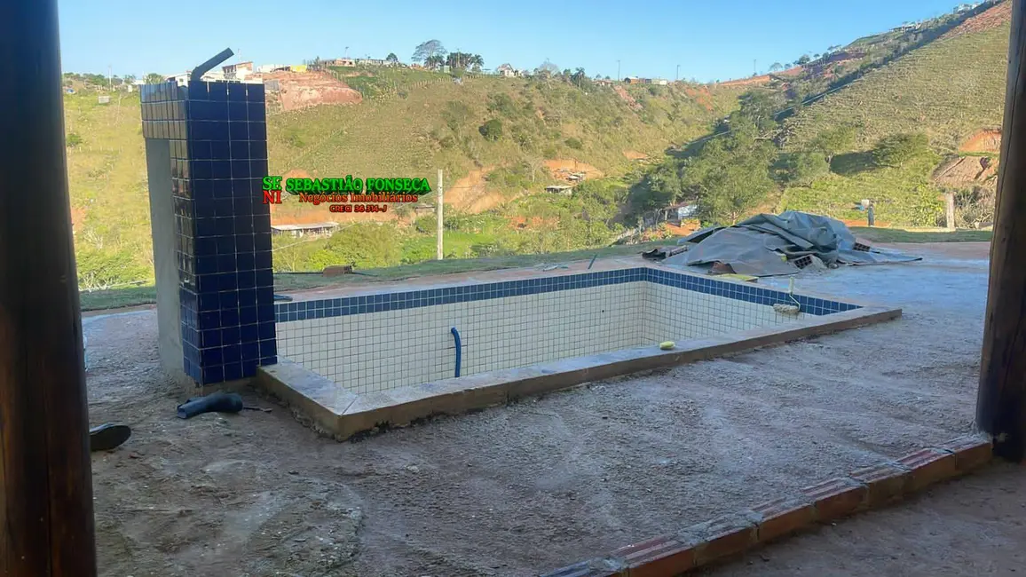 Foto 7 de Chácara com 2 quartos à venda, 1400m2 em Jardim Colônia, Jacarei - SP