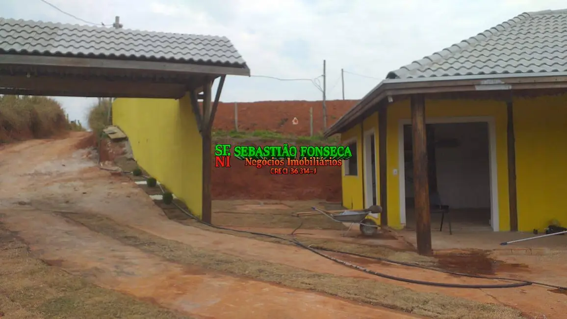 Foto 4 de Chácara com 2 quartos à venda, 1400m2 em Jardim Colônia, Jacarei - SP