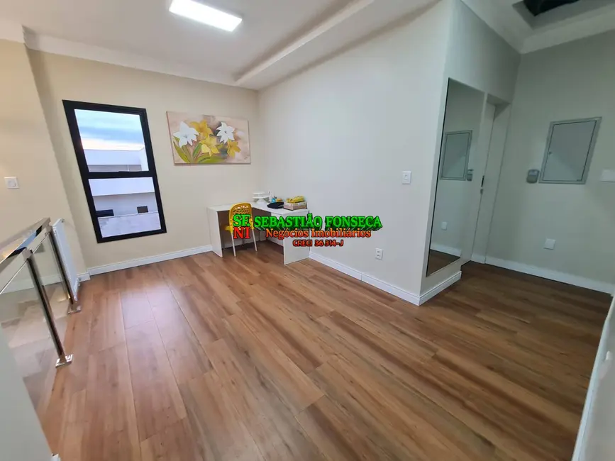 Casa com 3 quartos à venda e para alugar, 240m2 em Sao Jose Dos Campos - SP - imagem 7 Foto 7 de Casa com 3 quartos à venda e para alugar, 240m2 em Sao Jose Dos Campos - SP