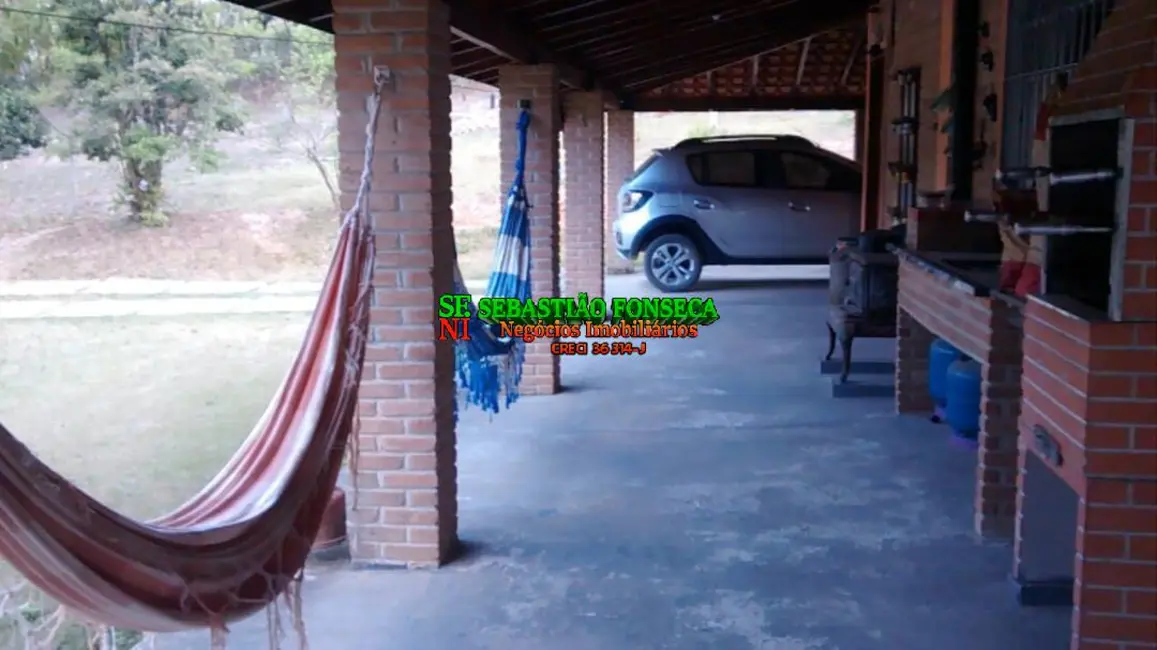 Foto 3 de Chácara à venda em Chácara Itamarati, Cacapava - SP