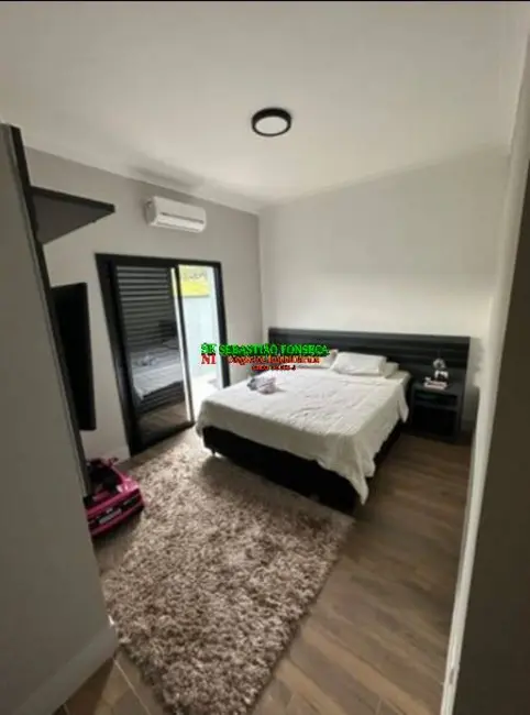 Foto 8 de Casa de Condomínio com 3 quartos à venda em Sao Jose Dos Campos - SP