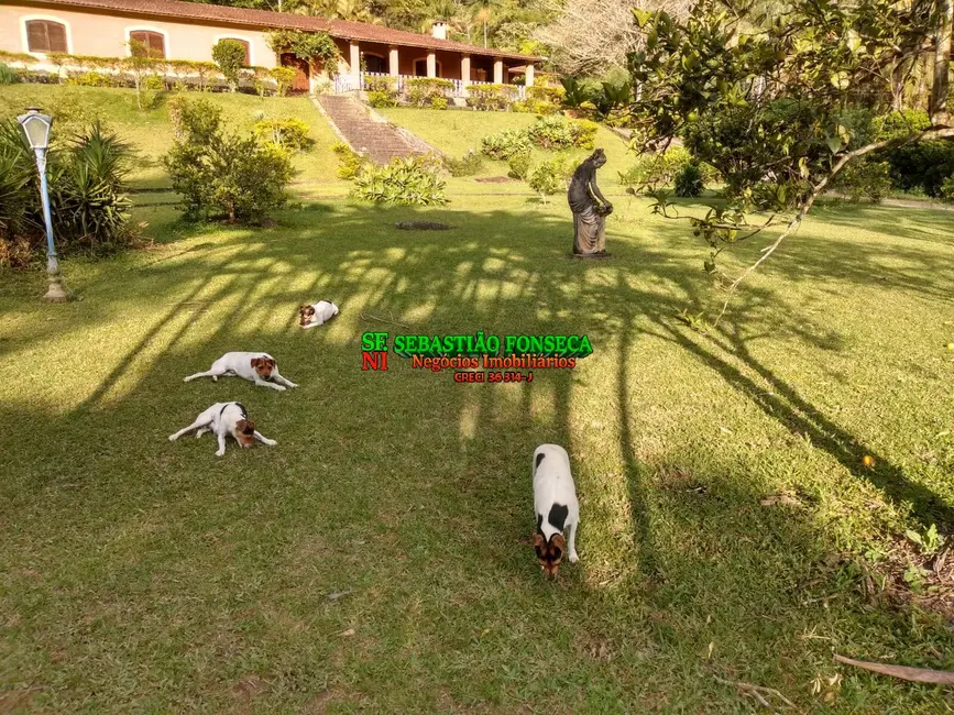 Foto 2 de Fazenda / Haras com 5 quartos à venda, 135m2 em Sao Jose Dos Campos - SP