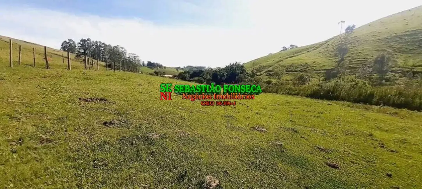 Sítio / Rancho à venda, 15m2 em Centro, Sao Luiz Do Paraitinga - SP - imagem 6 Foto 6 de Sítio / Rancho à venda, 15m2 em Centro, Sao Luiz Do Paraitinga - SP
