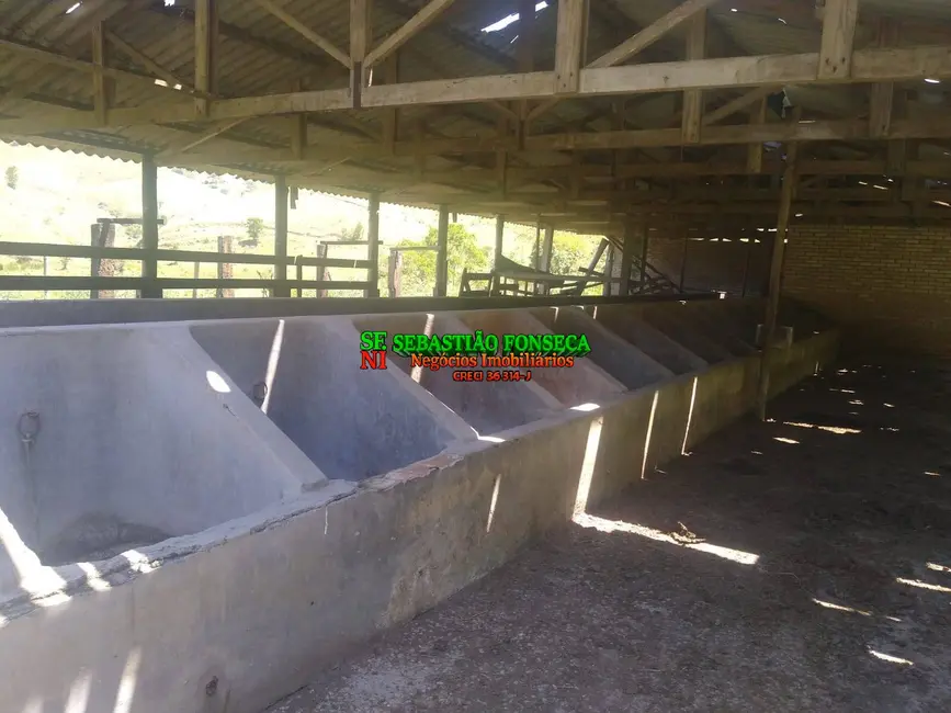 Foto 6 de Fazenda / Haras à venda, 30m2 em Centro, Paraibuna - SP