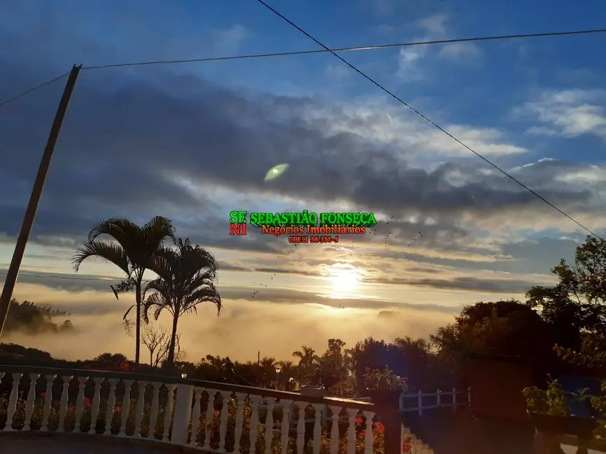 Chácara à venda, 2100m2 em Centro, Paraibuna - SP - imagem 3 Foto 3 de Chácara à venda, 2100m2 em Centro, Paraibuna - SP