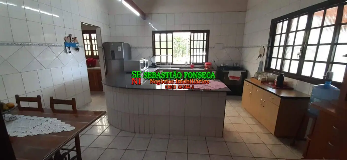 Foto 24 de Chácara à venda, 2100m2 em Centro, Paraibuna - SP