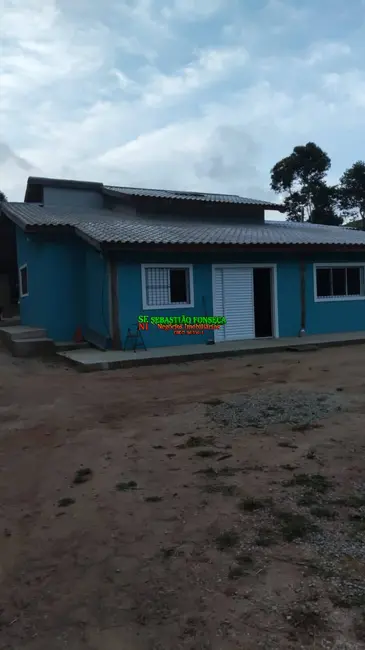 Sítio / Rancho com 3 quartos à venda em Paraibuna - SP - imagem 2 Foto 2 de Sítio / Rancho com 3 quartos à venda em Paraibuna - SP