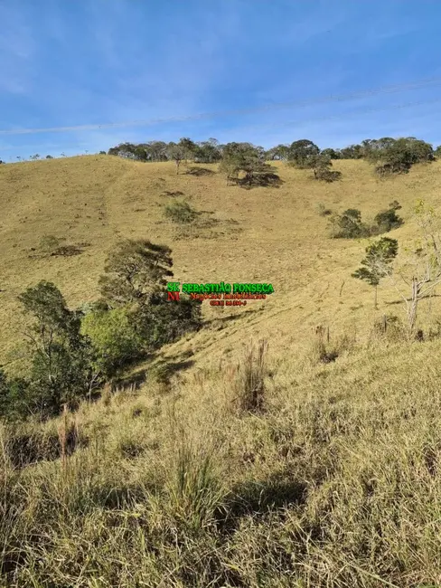 Foto 4 de Fazenda / Haras à venda, 25m2 em Centro, Igarata - SP